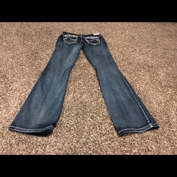 Sassy jeans 🤩⭐️🤩 - Picture 3 of 5